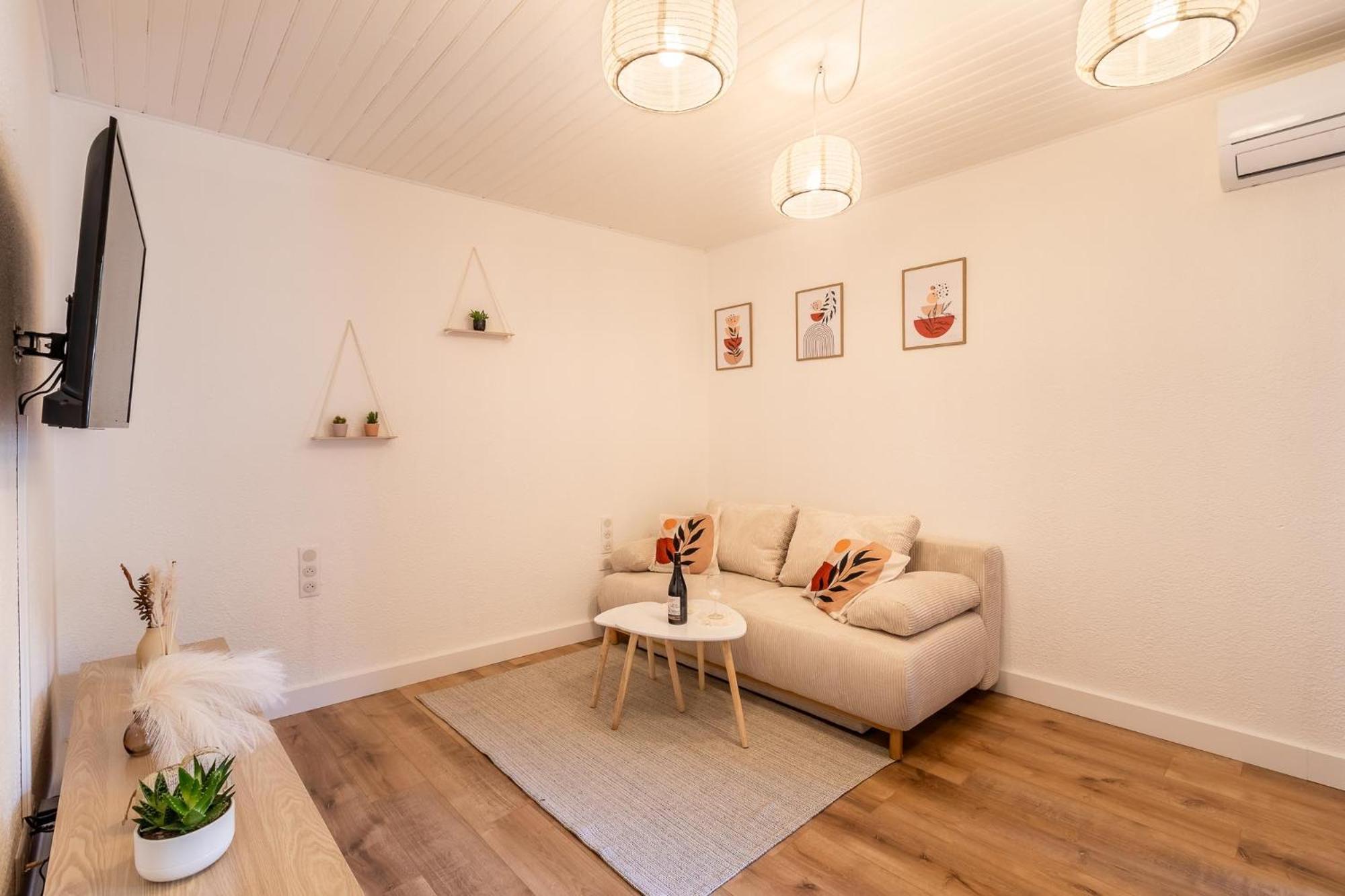 Appartement T2 Climatise Proche De Montpellier Avec Parking Public ! à Saint-Georges-dʼOrques Extérieur photo